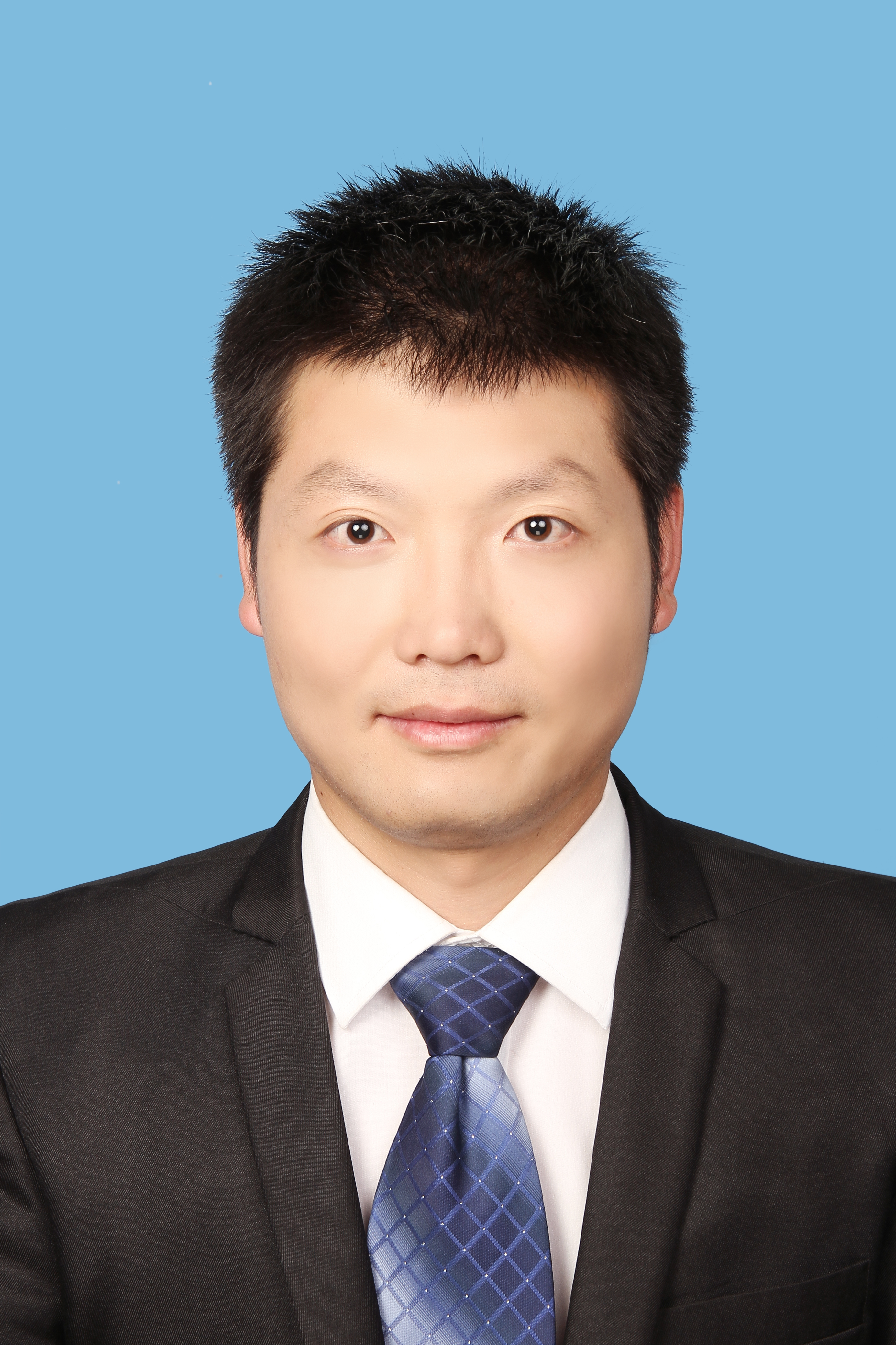 Junlong Zhang